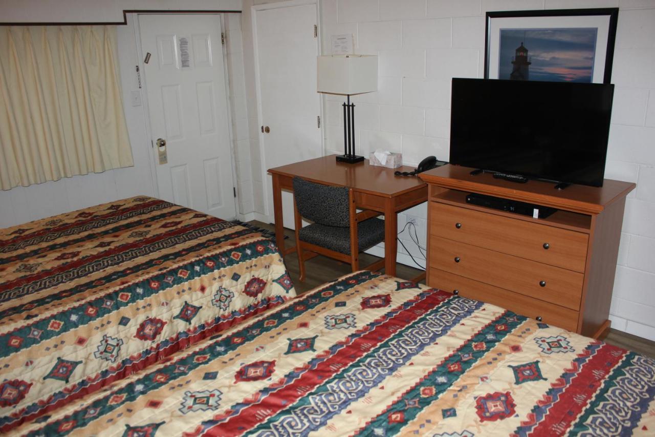 Flamingo Motel Penticton Kültér fotó