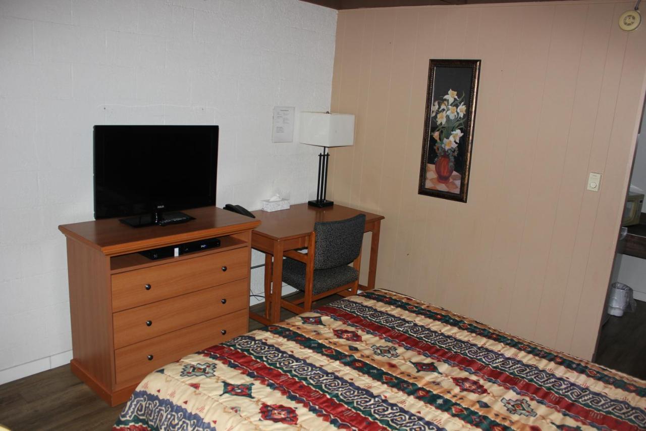 Flamingo Motel Penticton Kültér fotó