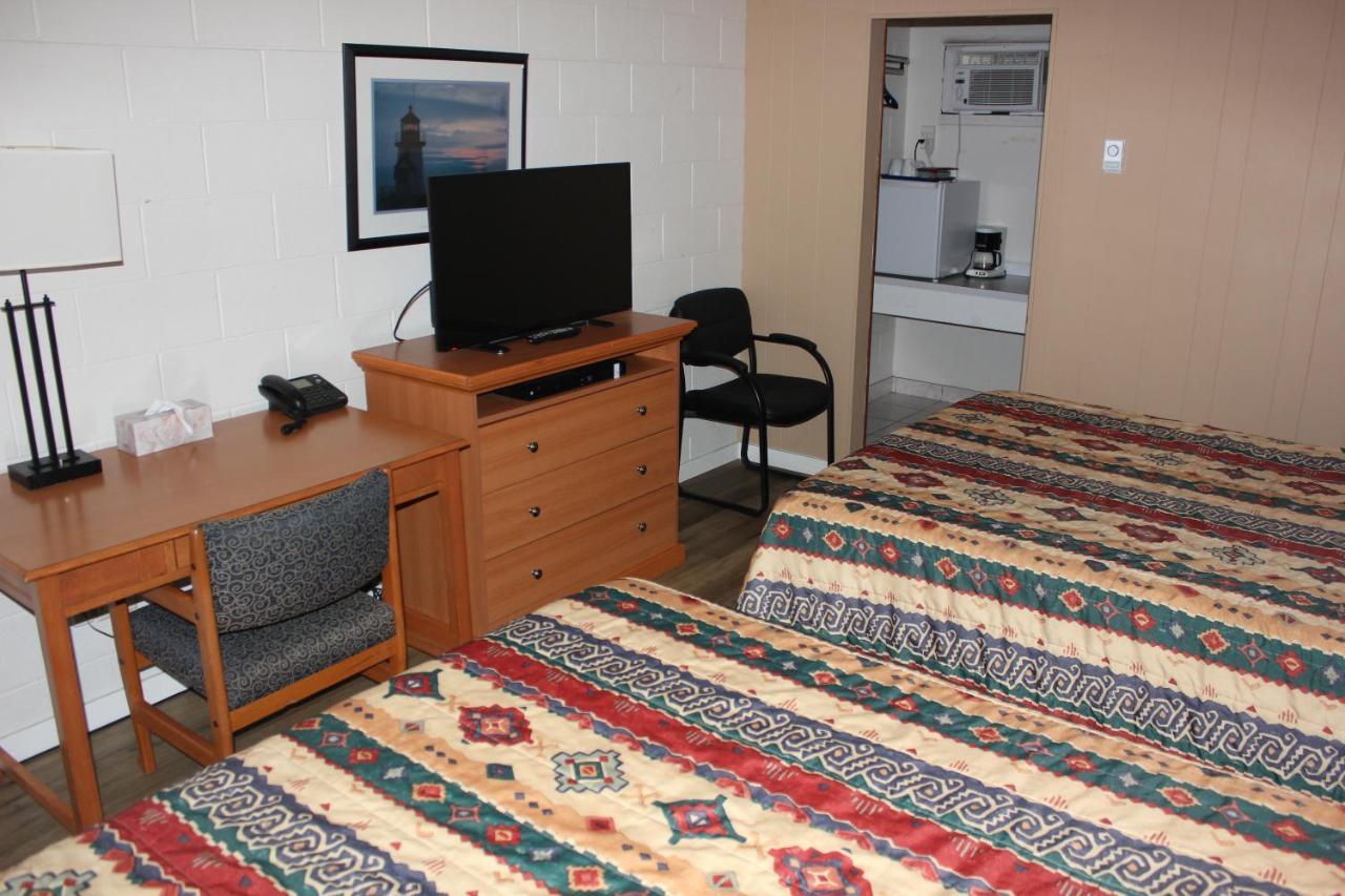 Flamingo Motel Penticton Kültér fotó