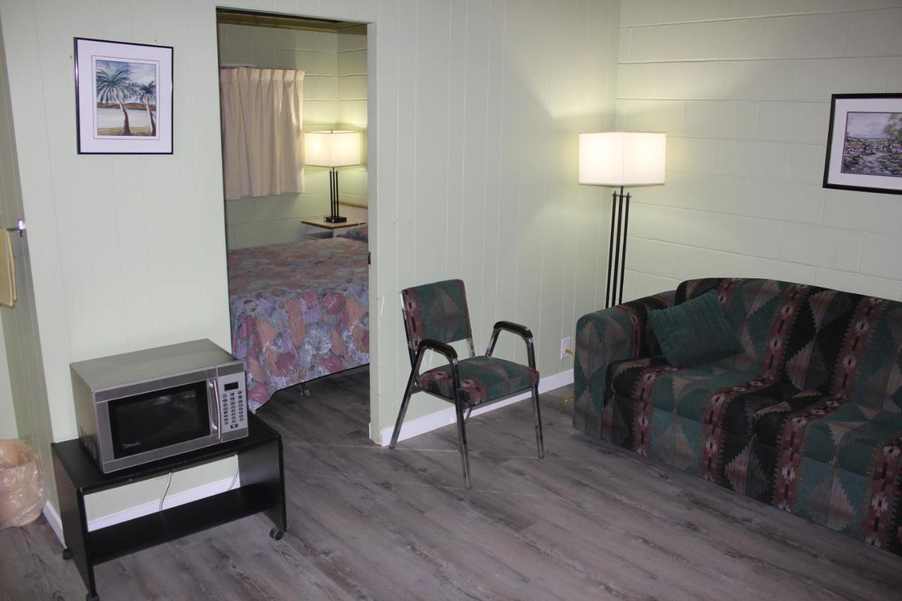 Flamingo Motel Penticton Kültér fotó