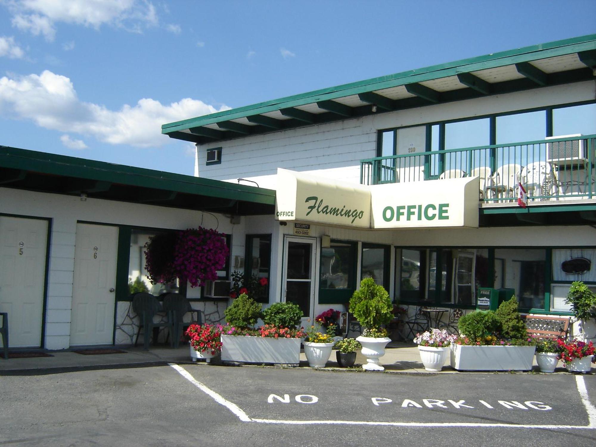 Flamingo Motel Penticton Kültér fotó